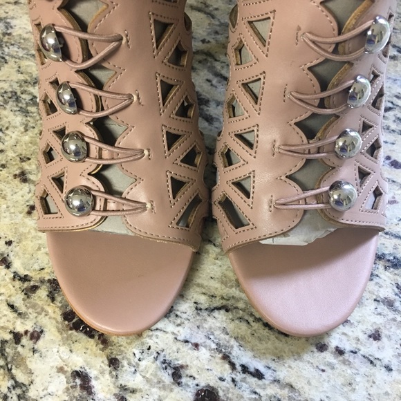 GUESS Perlina Caged Heels - Picture 5 of 6